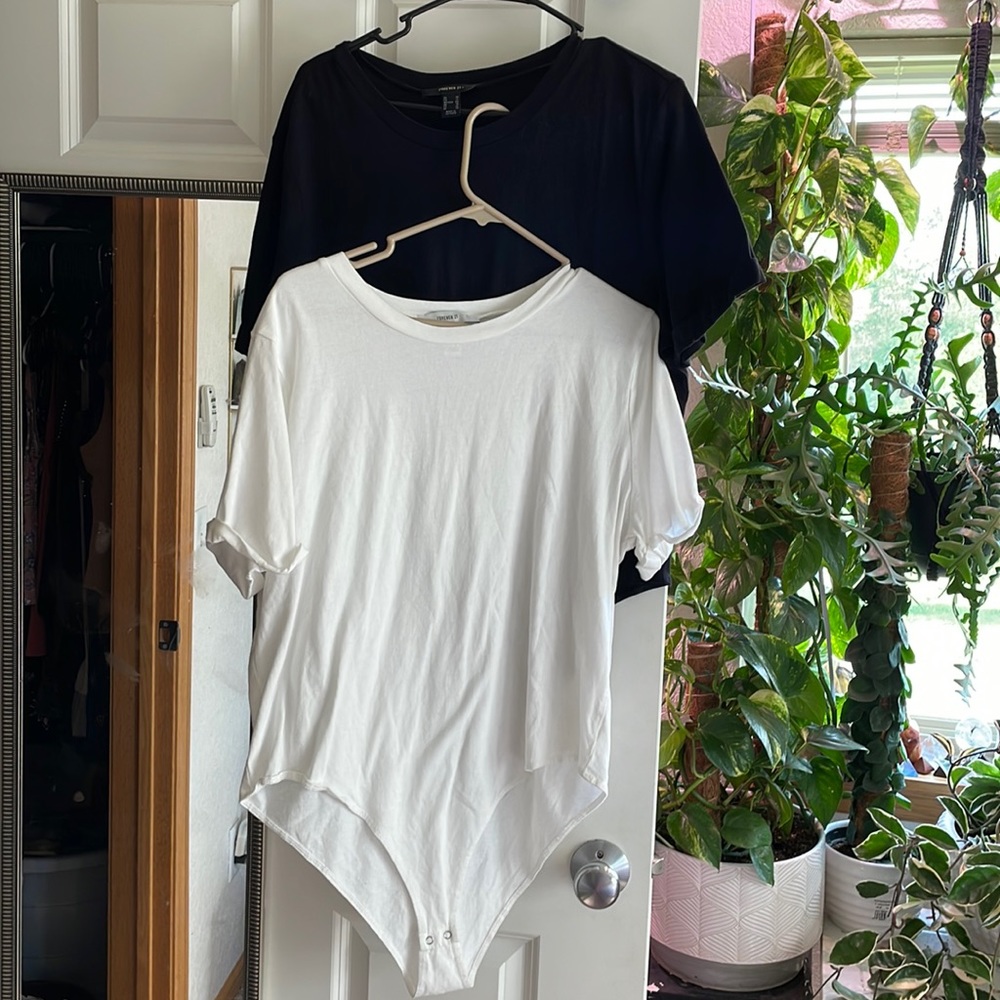 Black-white plain T-shirt body suits 1X Forever 21+ bundle
